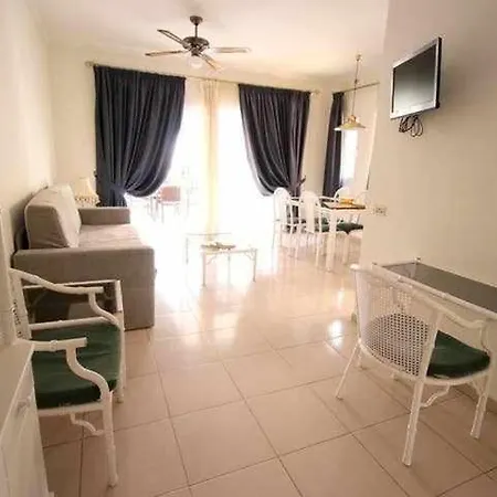 Golf Park Resort Ξενοδοχείο με διαμερίσματα *