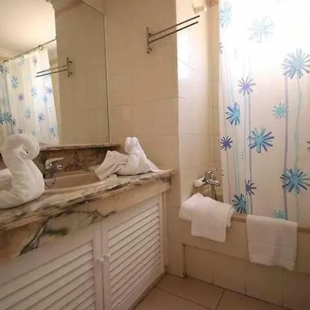 Golf Park Resort Ξενοδοχείο με διαμερίσματα *